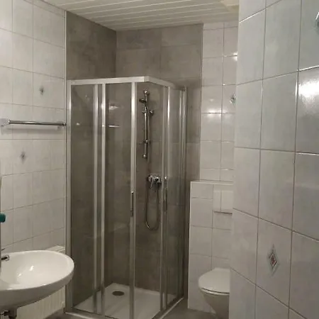 Enzi Apartment *